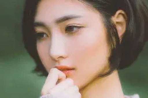 炸裂！女星被大佬做局签屈辱协议、被爆猛料的瓜