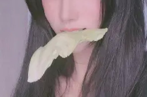 遛狗不牵绳还威胁路人！百万网红黄一鸣又翻车了