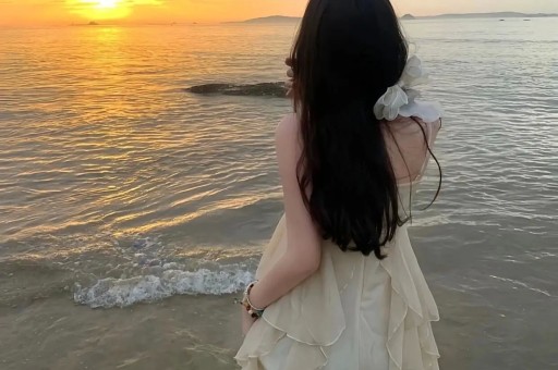 “不保证大杨哥本人到场” 三只羊线下课程被指“割韭菜”：宣传视频被紧急删除网友质疑“虚假宣传？”
