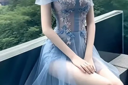 韩红口碑翻车后那个被她当众戳穿的造假歌手终于撕开了十二年前那场真人秀的遮羞布